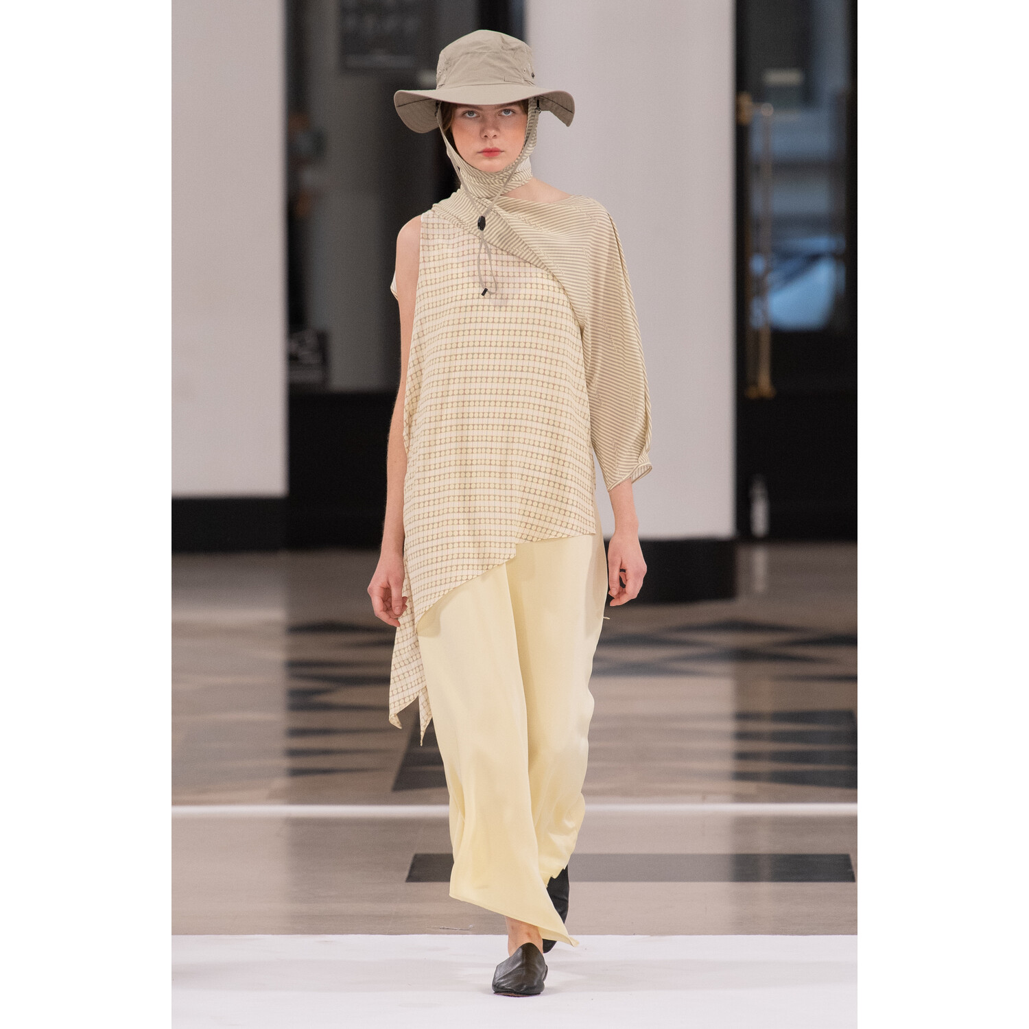 Фото Nobi Talai Spring 2019 PFW / Nobi Talai весна-лето 2019 Неделя моды в Париже